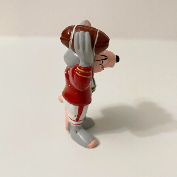 Vtg 1986 Chuck E Cheese PVC Mini Figure Football Player Pizza Time - Picture 16 of 16